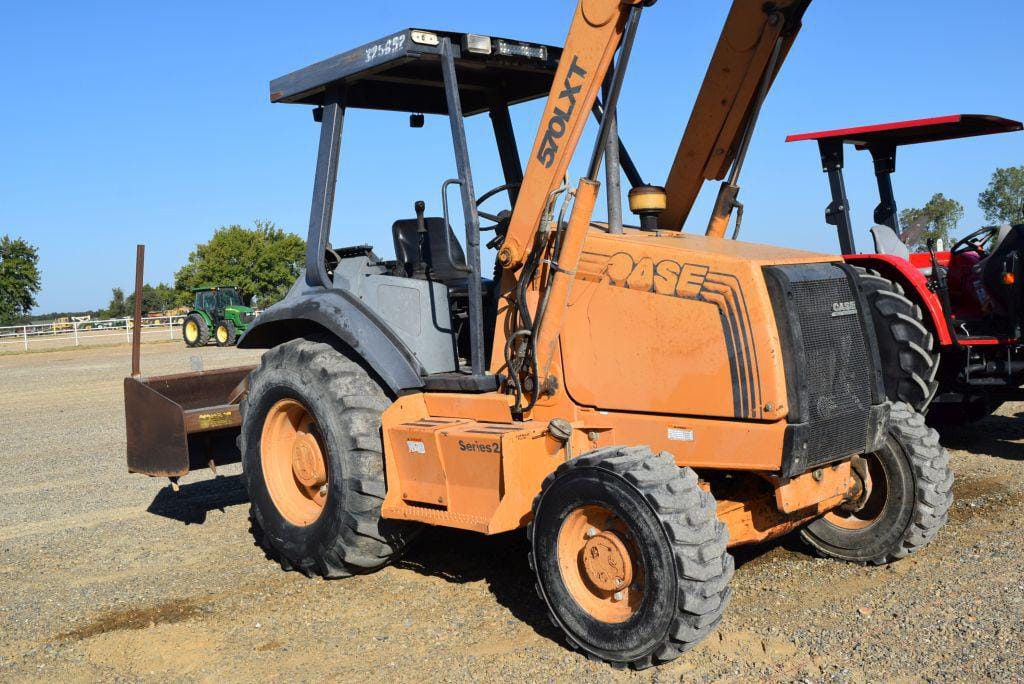 Main image Case 570LXT