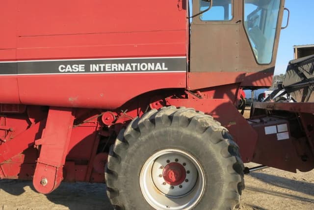 Image of Case IH 1640 equipment image 2