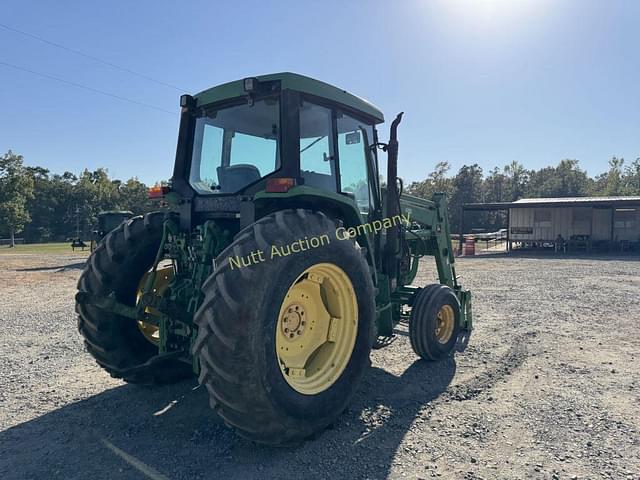 Image of John Deere 6310 equipment image 4