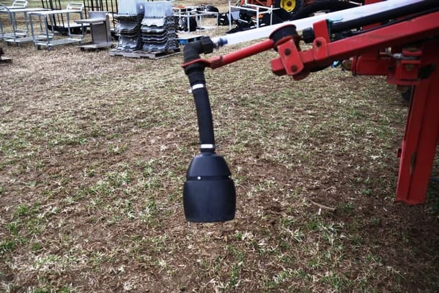 Image of Hardi 550 equipment image 3