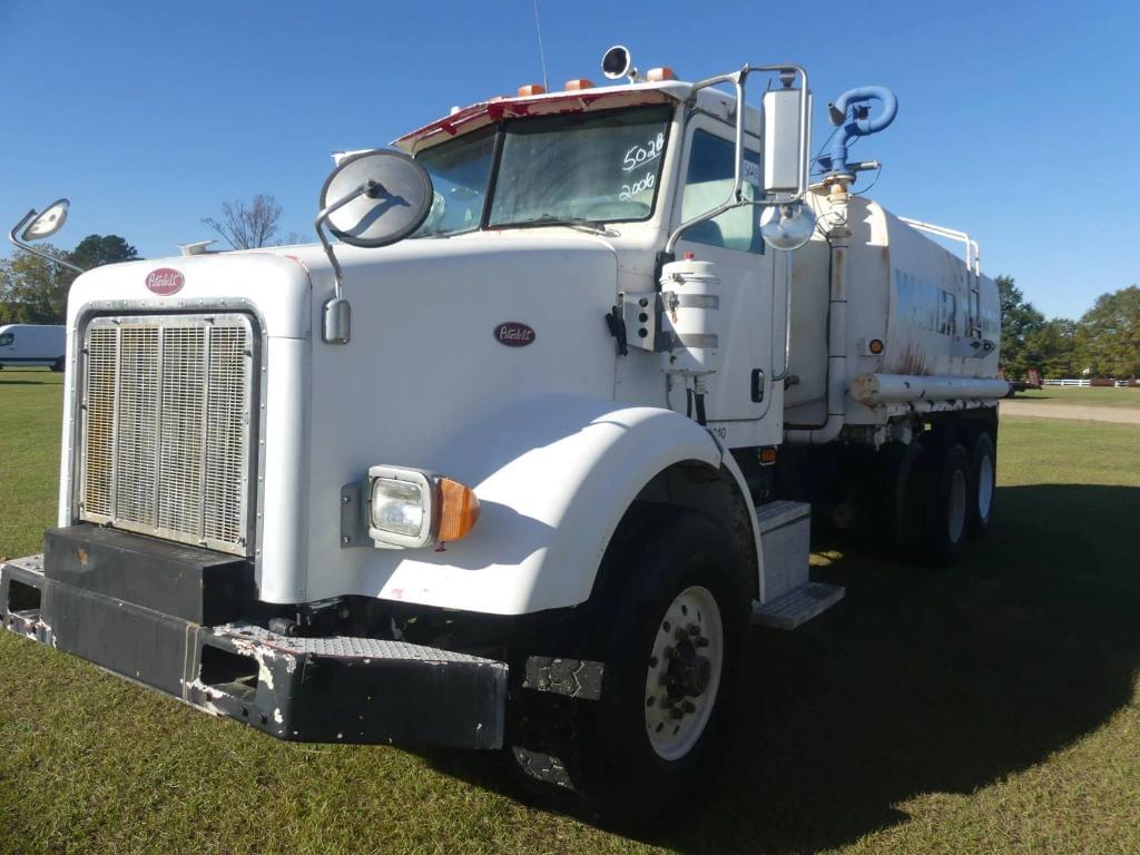 Image of Peterbilt 357 Primary image