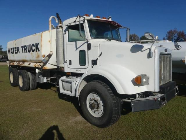 Image of Peterbilt 357 equipment image 1