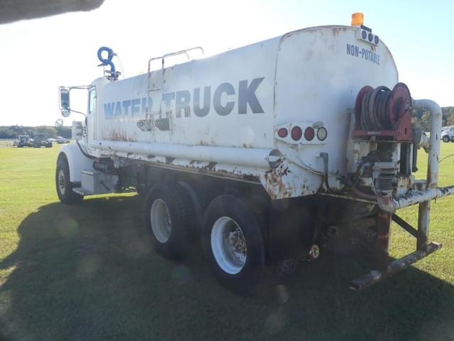 Image of Peterbilt 357 equipment image 3