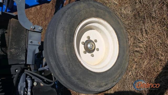 Image of New Holland TN55 equipment image 3