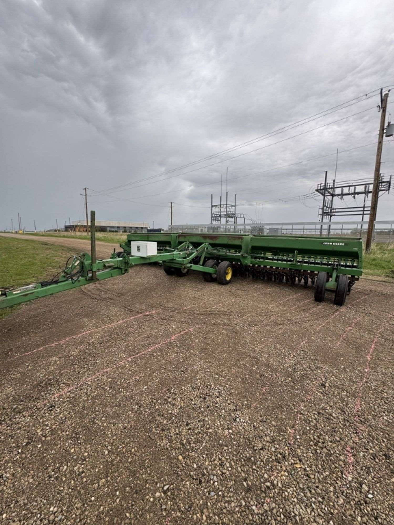 1996 John Deere 455 Equipment Image0