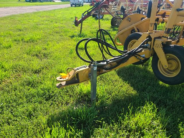 Image of Vermeer R23A equipment image 4