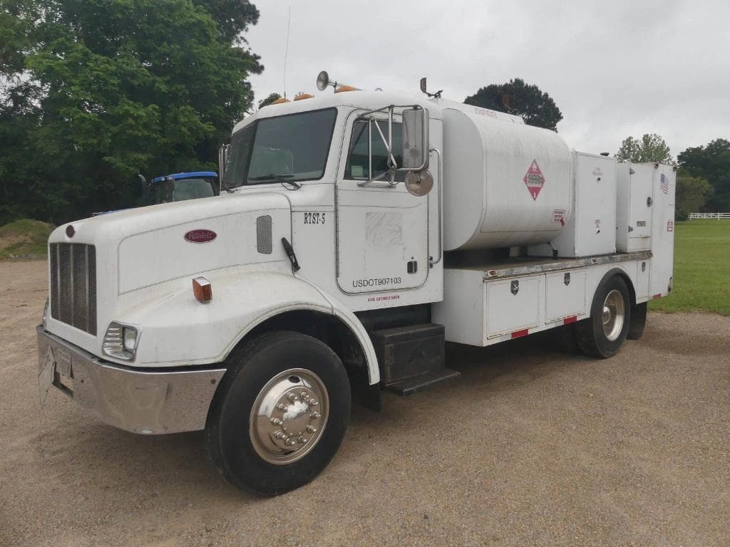 Image of Peterbilt PB330 Primary image