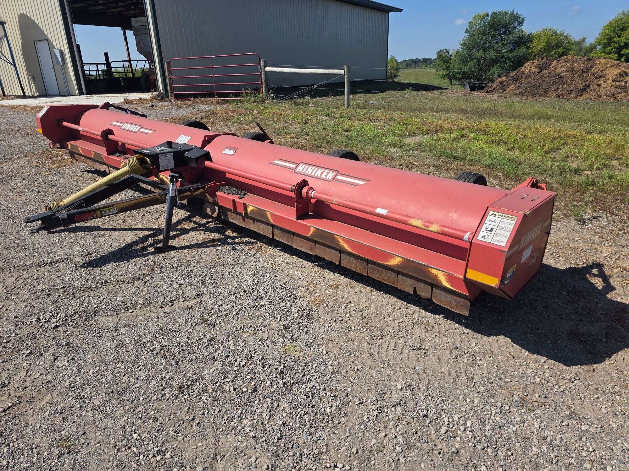 Hiniker 1700 Equipment Image0