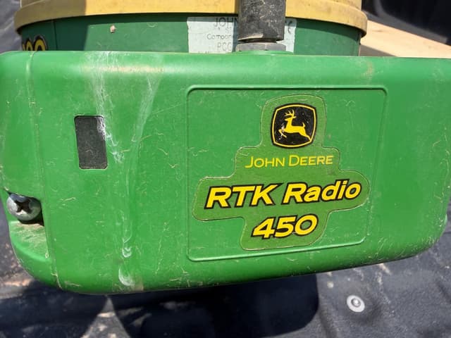 Image of John Deere StarFire 3000 equipment image 2
