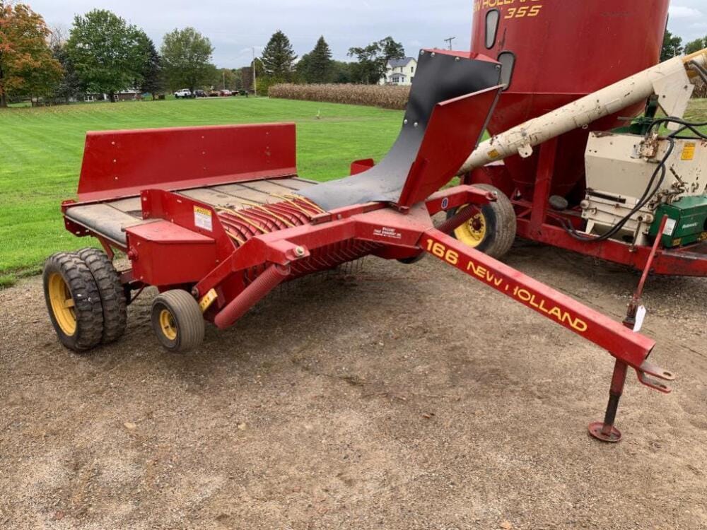 Main image New Holland 166