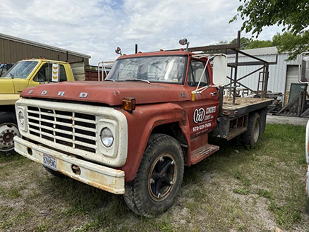 Image of Ford F-750 Image 0
