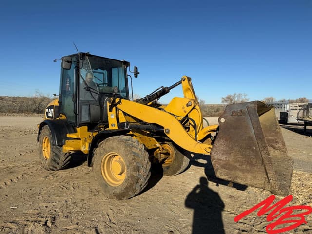 Image of Caterpillar 908H2 equipment image 3