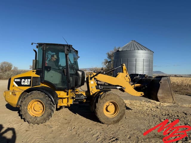 Image of Caterpillar 908H2 equipment image 4