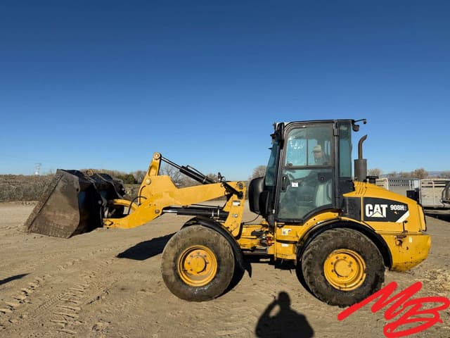 Image of Caterpillar 908H2 equipment image 1