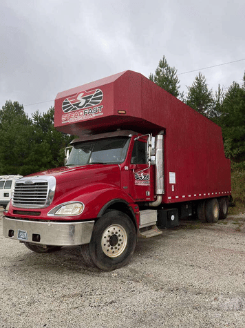 Main image Freightliner Columbia