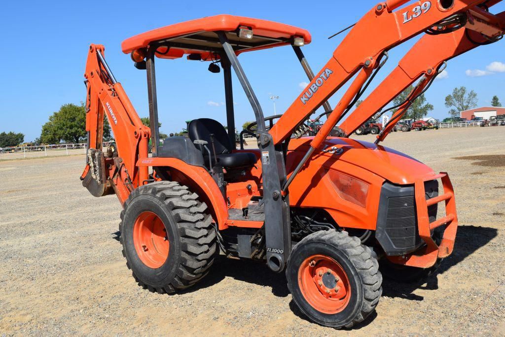 Main image Kubota L39