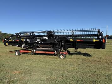 Main image MacDon FD70