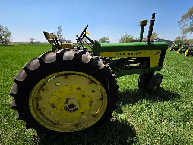 Image of John Deere 530 equipment image 4
