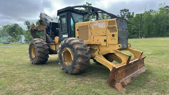 Image of Caterpillar 525D equipment image 4