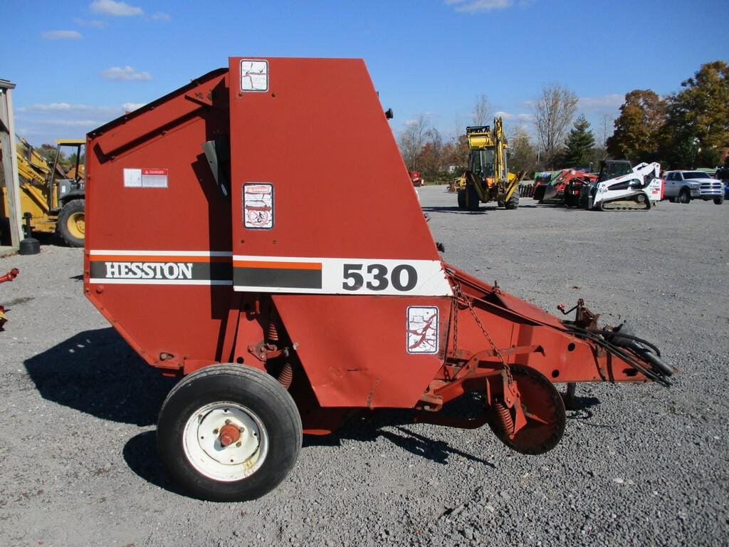 Main image Hesston 530
