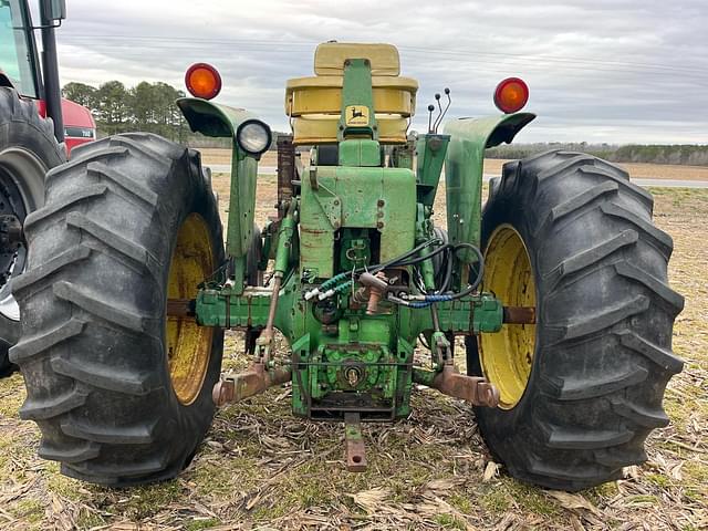 Image of John Deere 4020 equipment image 4