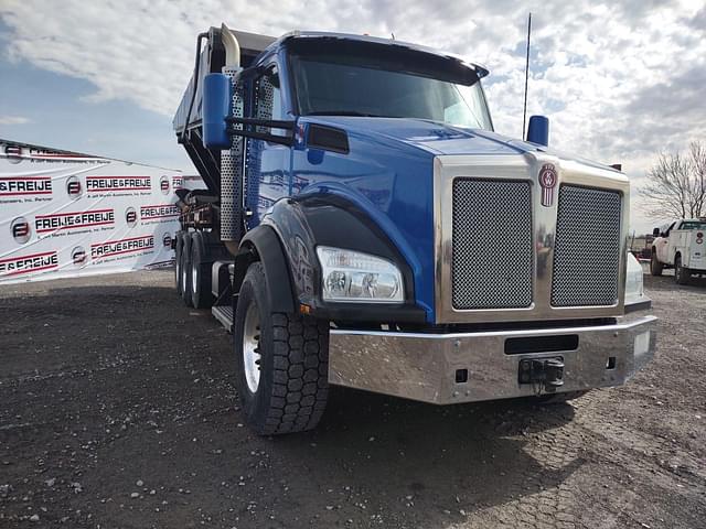 Image of Kenworth T880 equipment image 2