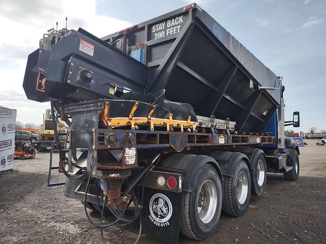 Image of Kenworth T880 equipment image 4