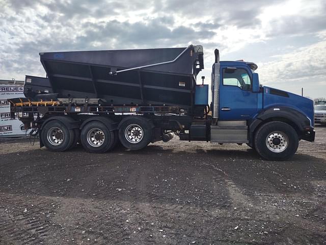 Image of Kenworth T880 equipment image 3