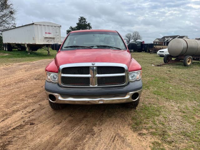 Image of Dodge Ram 1500 equipment image 2