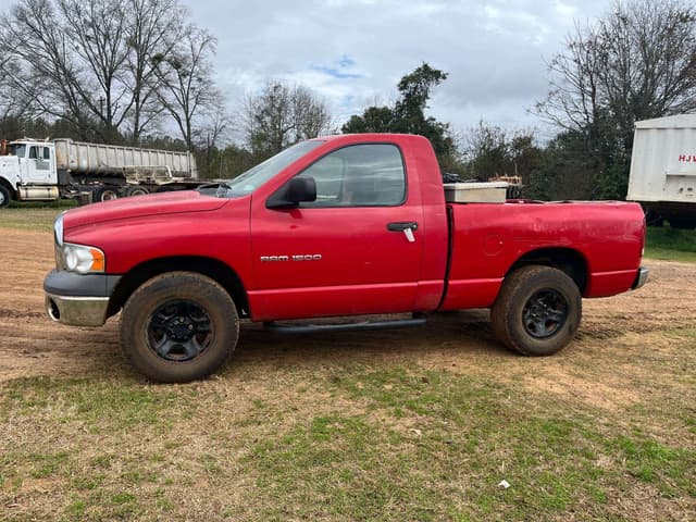 Image of Dodge Ram 1500 equipment image 1