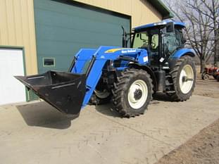 2007 New Holland TS135A Equipment Image0