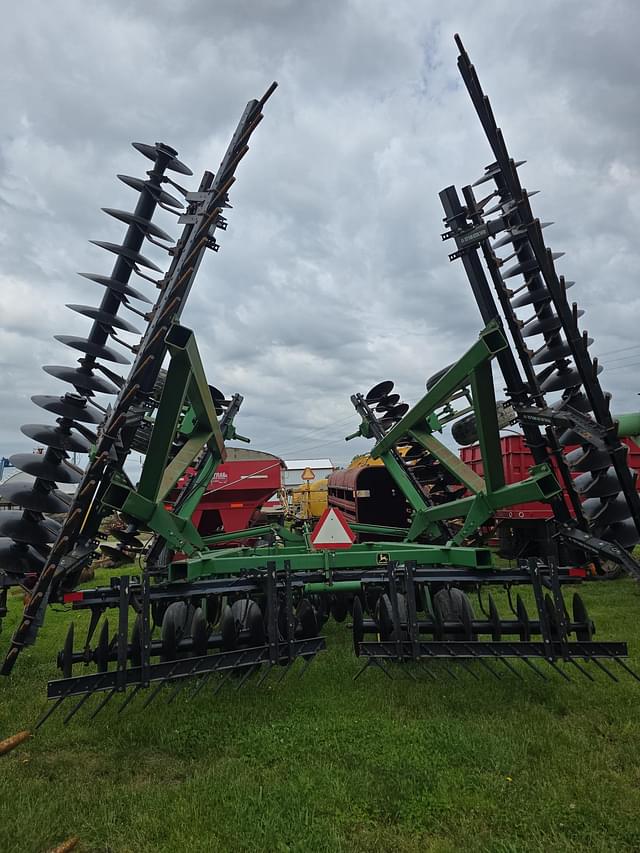 Image of John Deere 630 equipment image 4