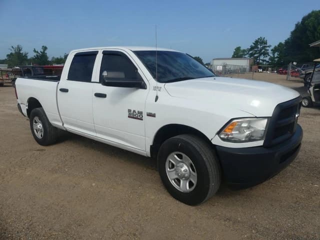 Image of Dodge Ram 3500HD equipment image 2