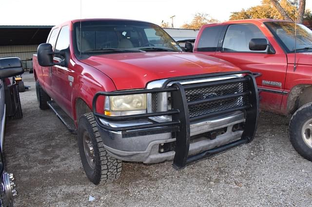 Image of Ford F-350 equipment image 1