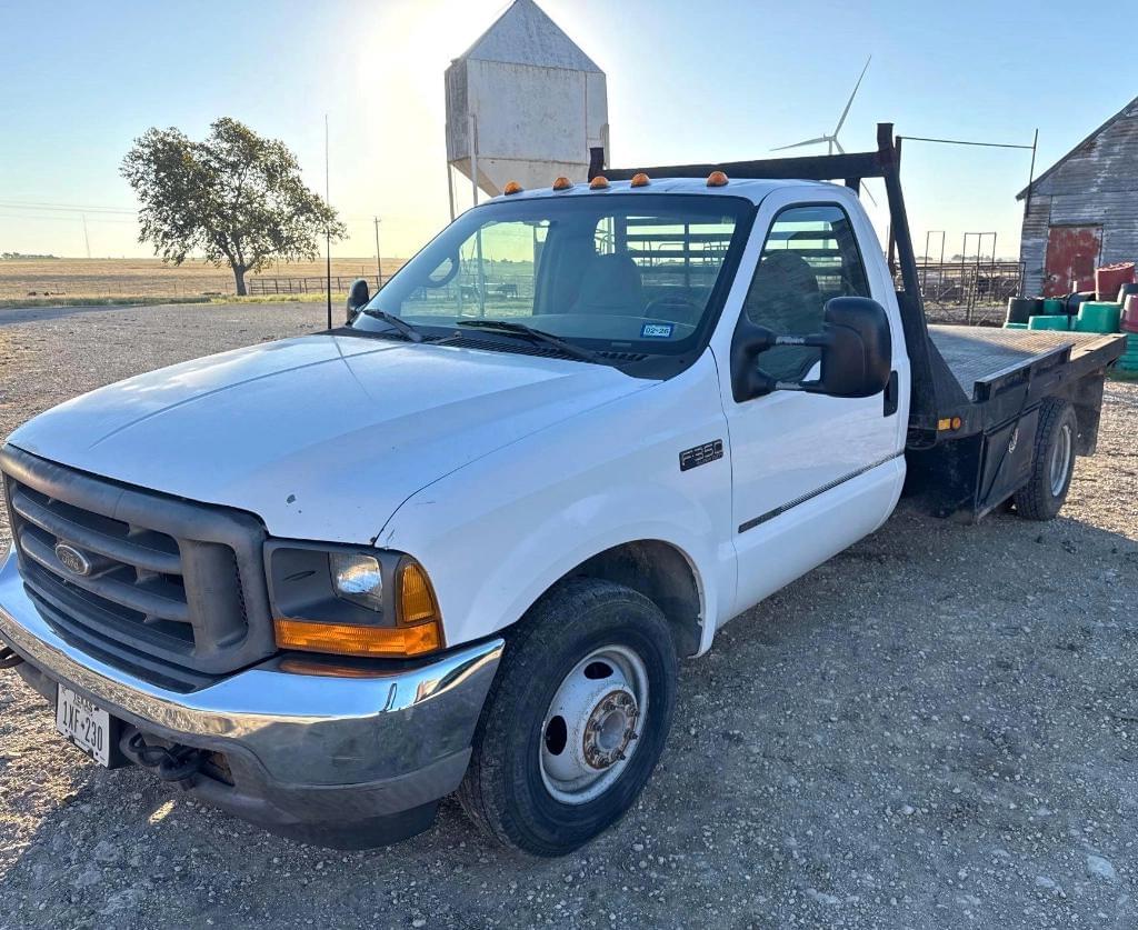 Image of Ford F-350 Primary image