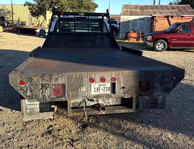 Image of Ford F-350 equipment image 4