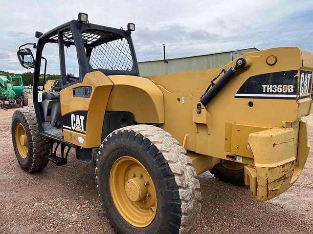 Image of Caterpillar TH360B equipment image 3
