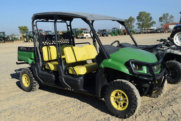 Main image John Deere XUV 550 S4