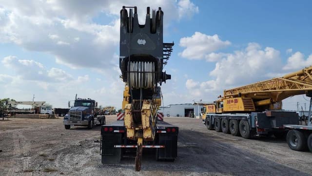 Image of Grove GMK6350 equipment image 4