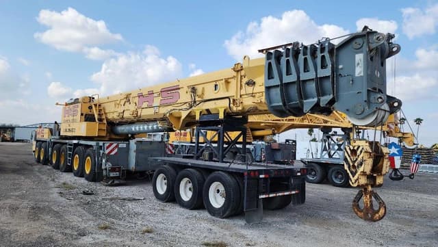 Image of Grove GMK6350 equipment image 3