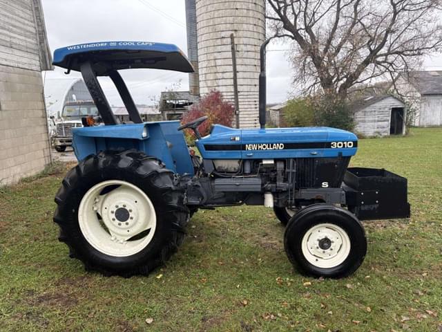 Image of New Holland 3010S equipment image 3