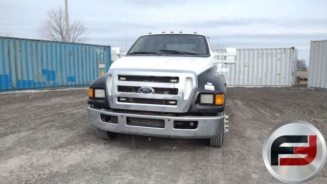 Image of Ford F-650 equipment image 1