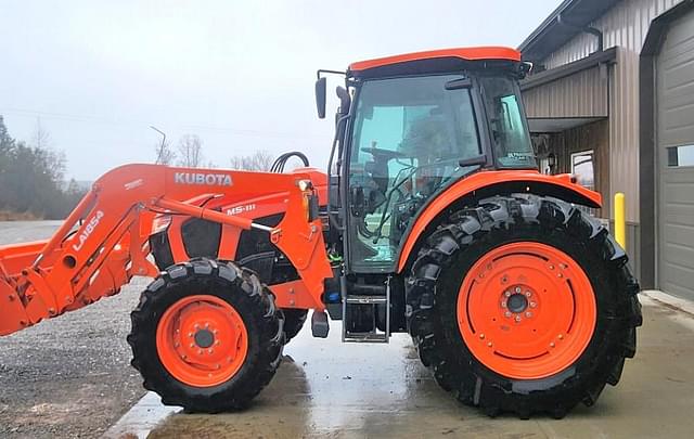 Image of Kubota M5-111 equipment image 2