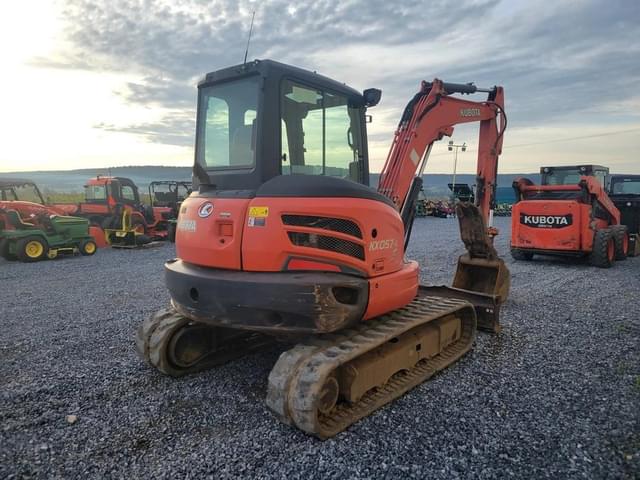 Image of Kubota KX057-4 equipment image 4