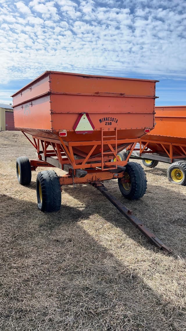 Image of Minnesota 250 equipment image 1