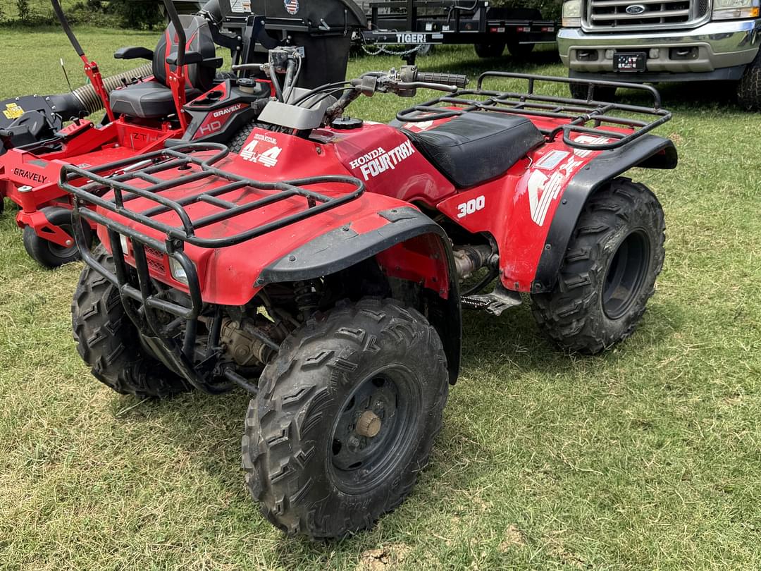 Image of Honda Fourtrax 300 Image 0