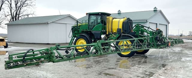 Image of John Deere R4030 equipment image 3