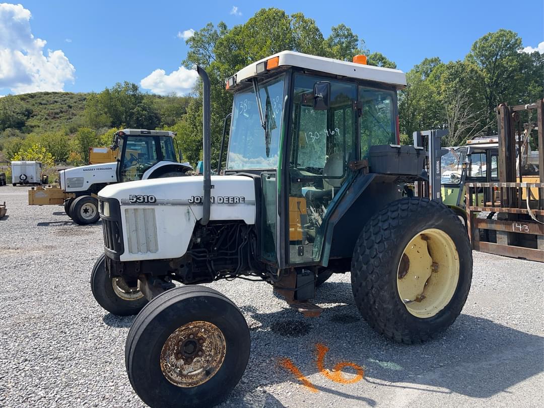 Image of John Deere 5310 Primary image