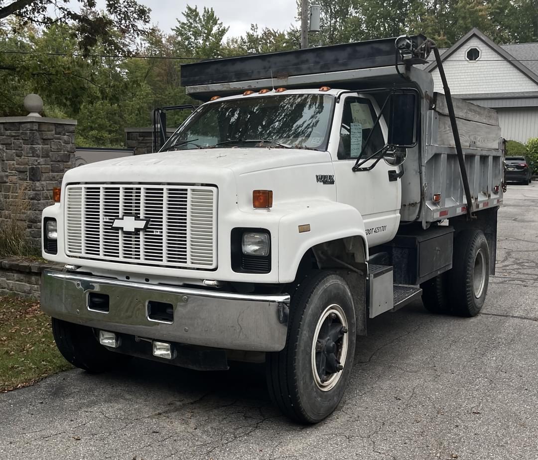 Image of Chevrolet Kodiak Primary image