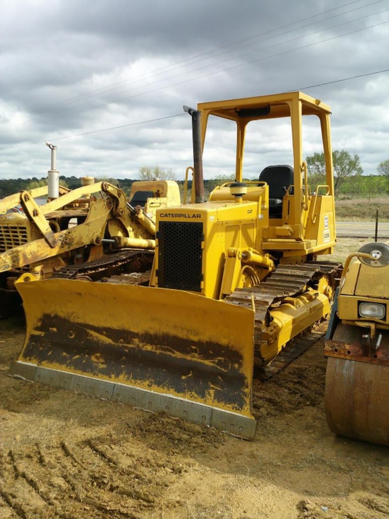 SOLD - 1989 Caterpillar D3B Lot No. 244 Construction with --- Hrs ...
